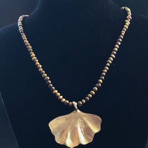 Signed Coldwater Creek Flower Pearl Necklace